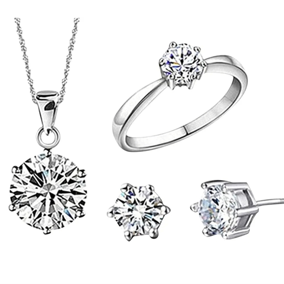 A Charming Vintage Silver Plated Jewelry Set.Elegant touch & Everlasting…